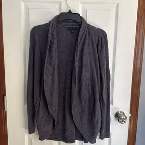 Barefoot dreams super soft and warm grey cardigan- XS/S